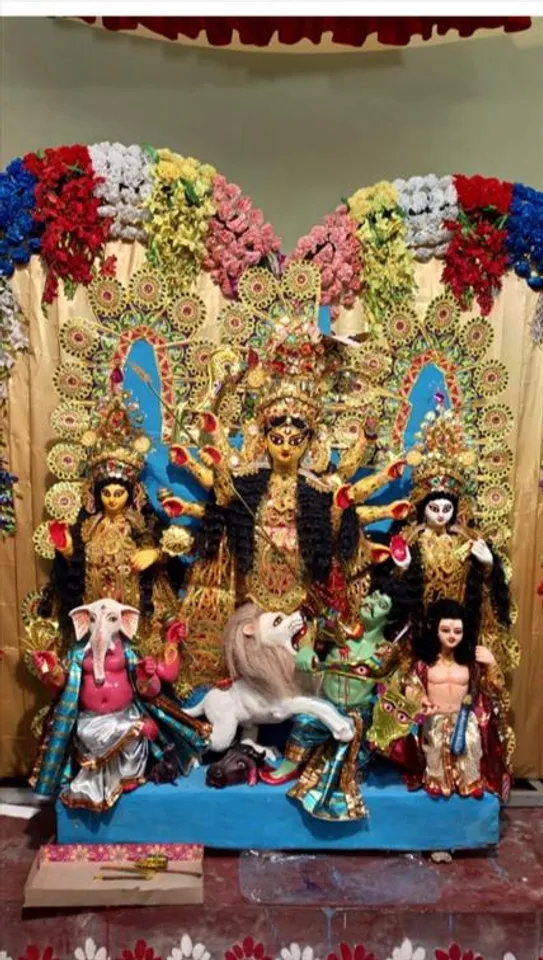 Savarna Roychowdhury's Durga in 18 Annabhoga