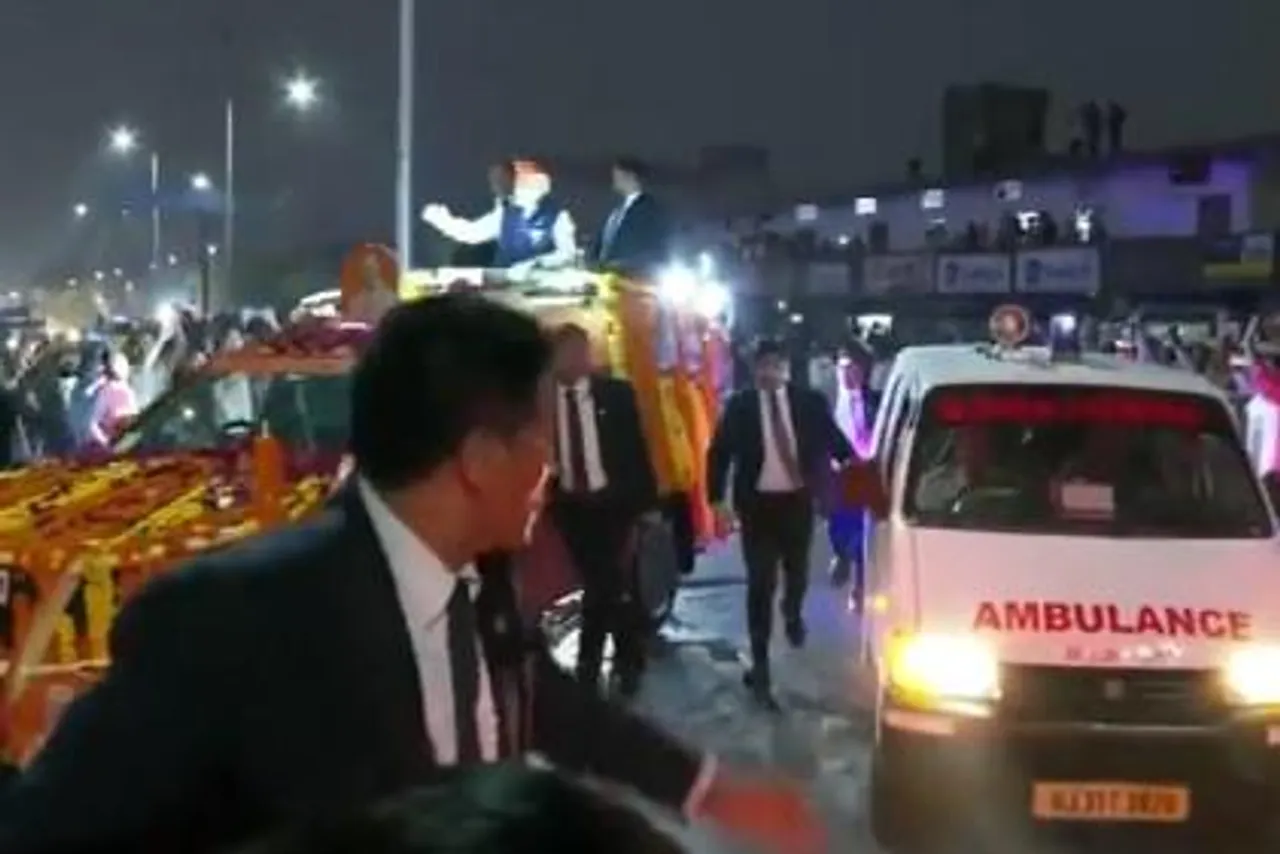 PM Modi's convoy stops to make way for ambulance in Ahmedabad during longest roadshow