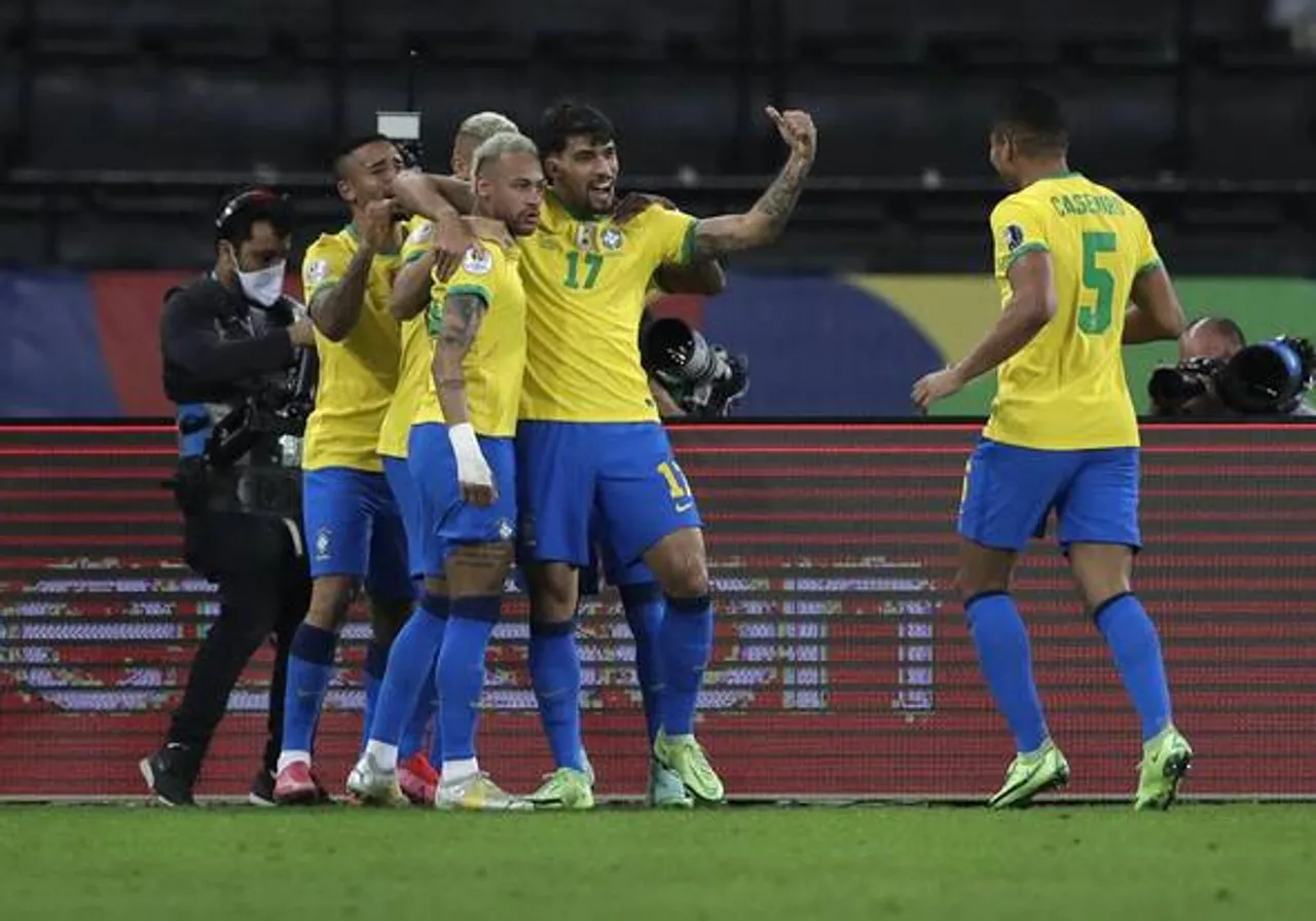 10-man Brazil earns edgy 1-0 win over Chile