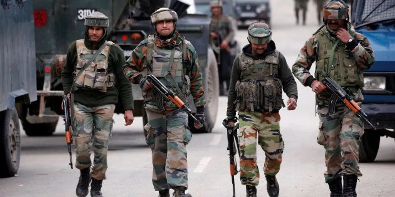 Encounter on between security forces and terrorists in Shopian