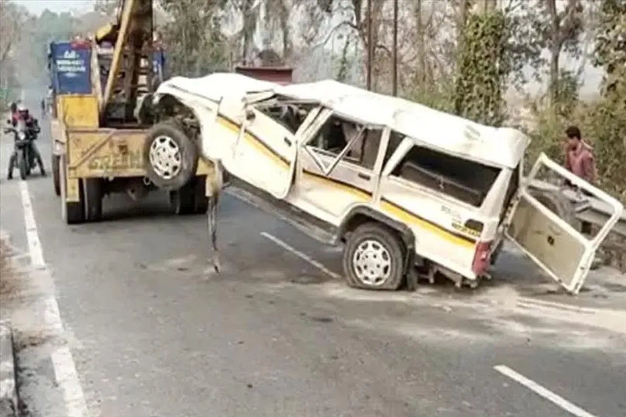 4 dead, many injured in a car accident returning in Mongpong