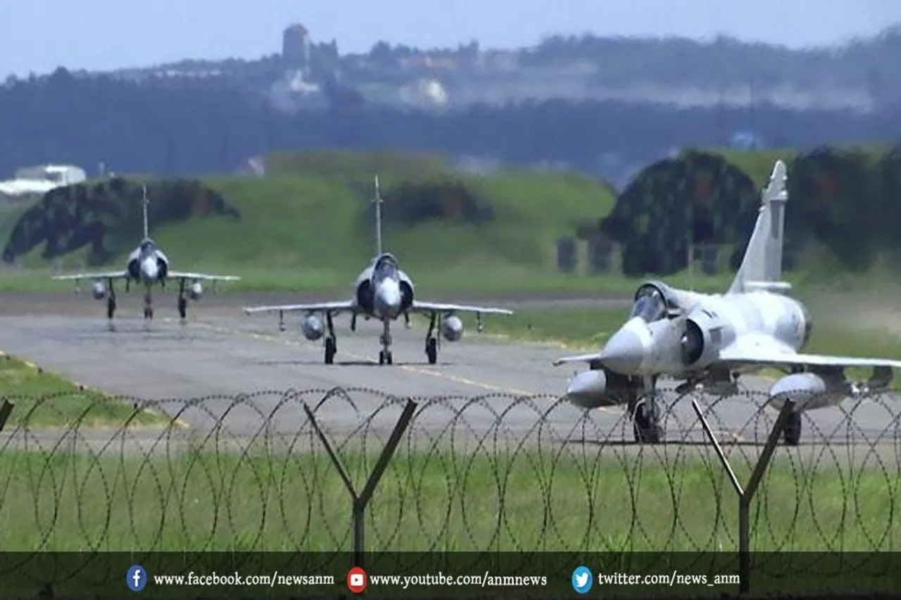 थाईलैंड को लड़ाकू विमान भेज रहा है चीन