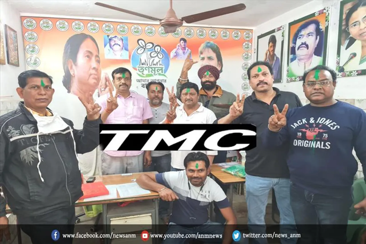 सालानपुर तृणमूल कार्यलय में नगर निगम चुनाव की जीत का जश्न