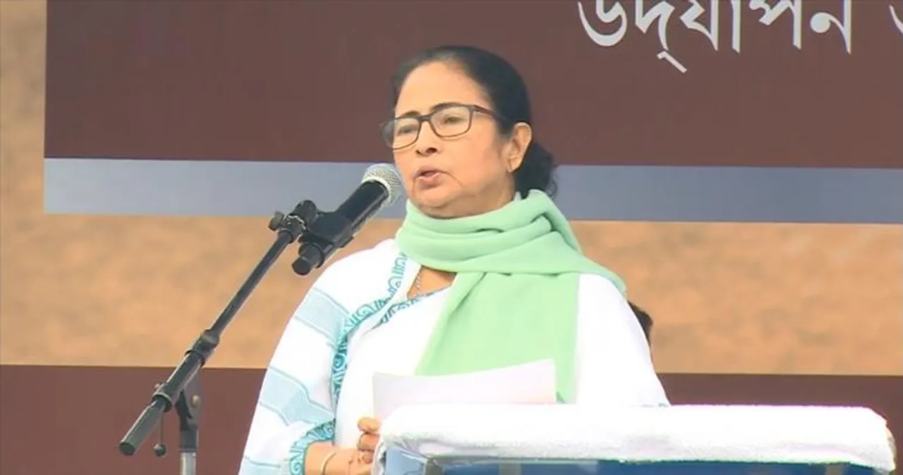 ममता ने बंगाल में योजना आयोग के गठन की घोषणा की