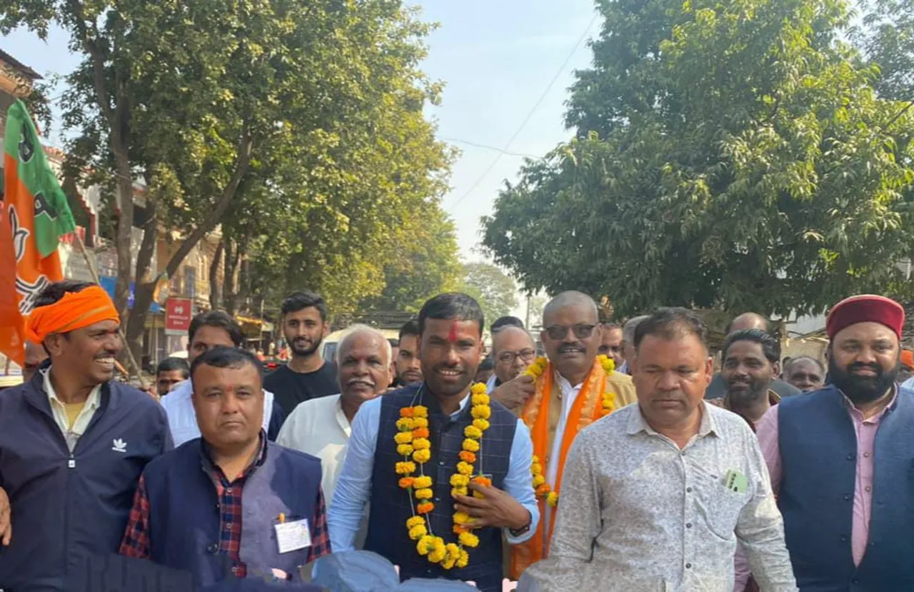 District Panchayat member election: BJP's Mahendra Barkade wins