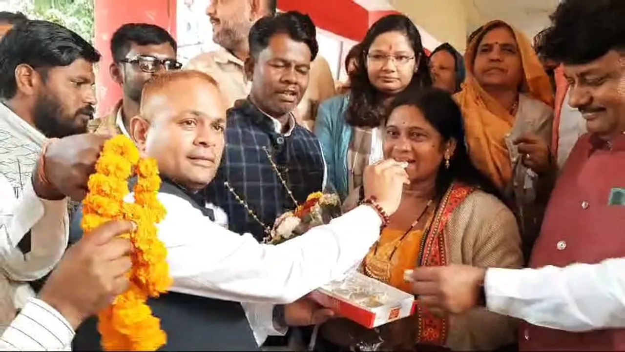 Asha Gauntia became District Panchayat President