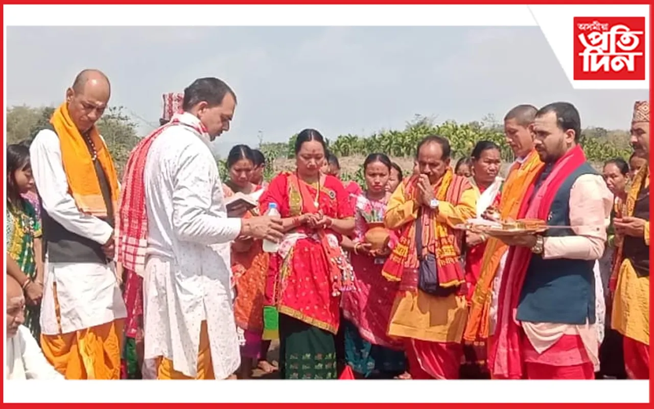 ডকমকাৰ কাছজানত অখণ্ড যজ্ঞ কাৰ্যসূচীৰ শুভাৰম্ভ