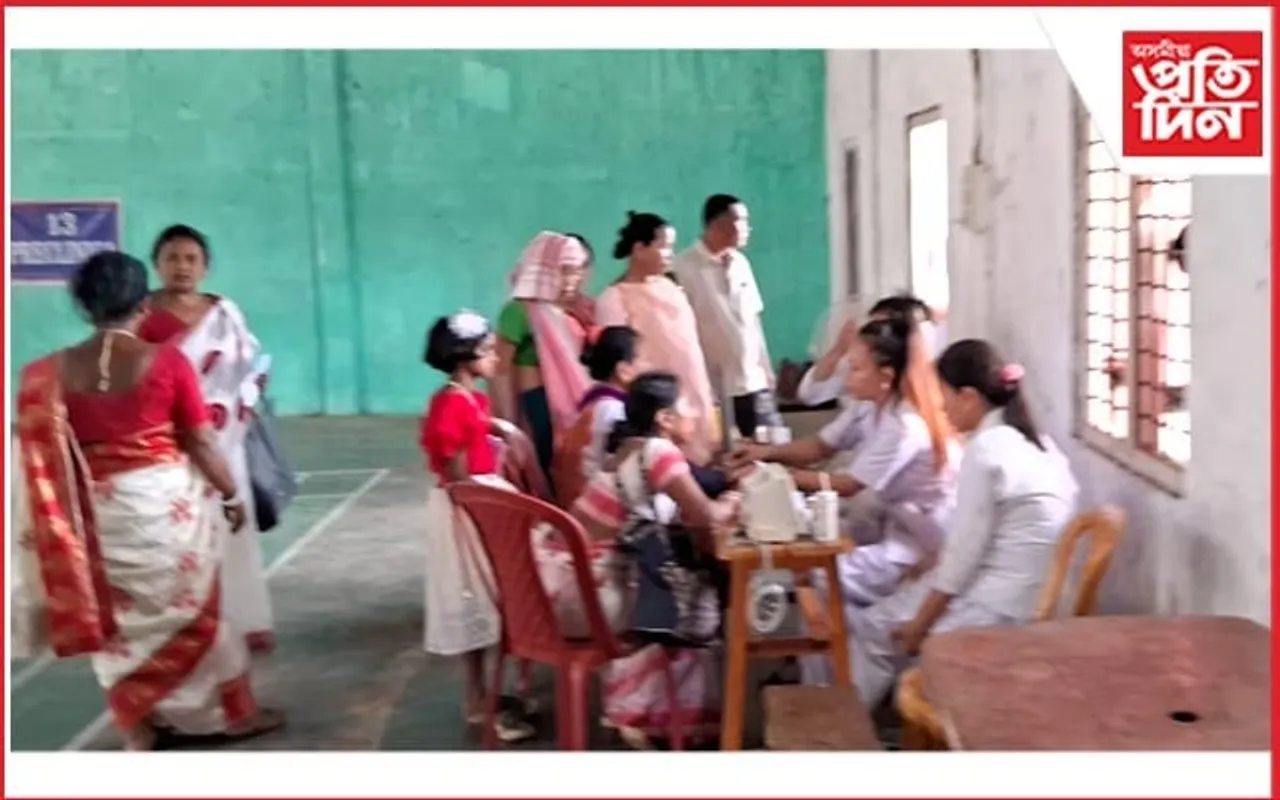 পশ্চিম কাৰ্বি আংলঙত সৎ সংগ শাখাৰ উদ্যোগত স্বাস্থ্য শিবিৰ আয়োজন