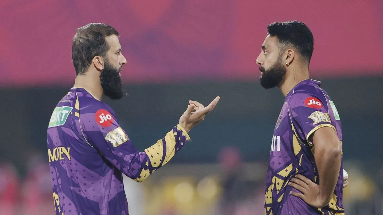 “I am used to bowling with someone who is better than me” - Moeen Ali on bowling with Varun Chakravarthy