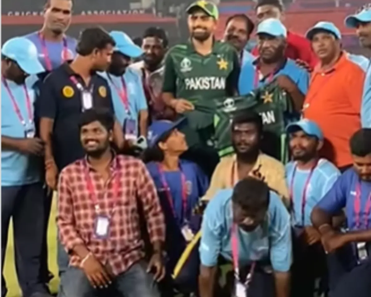 Babar Azam with Hyderabad Ground Staff (File Photo, Instagram)