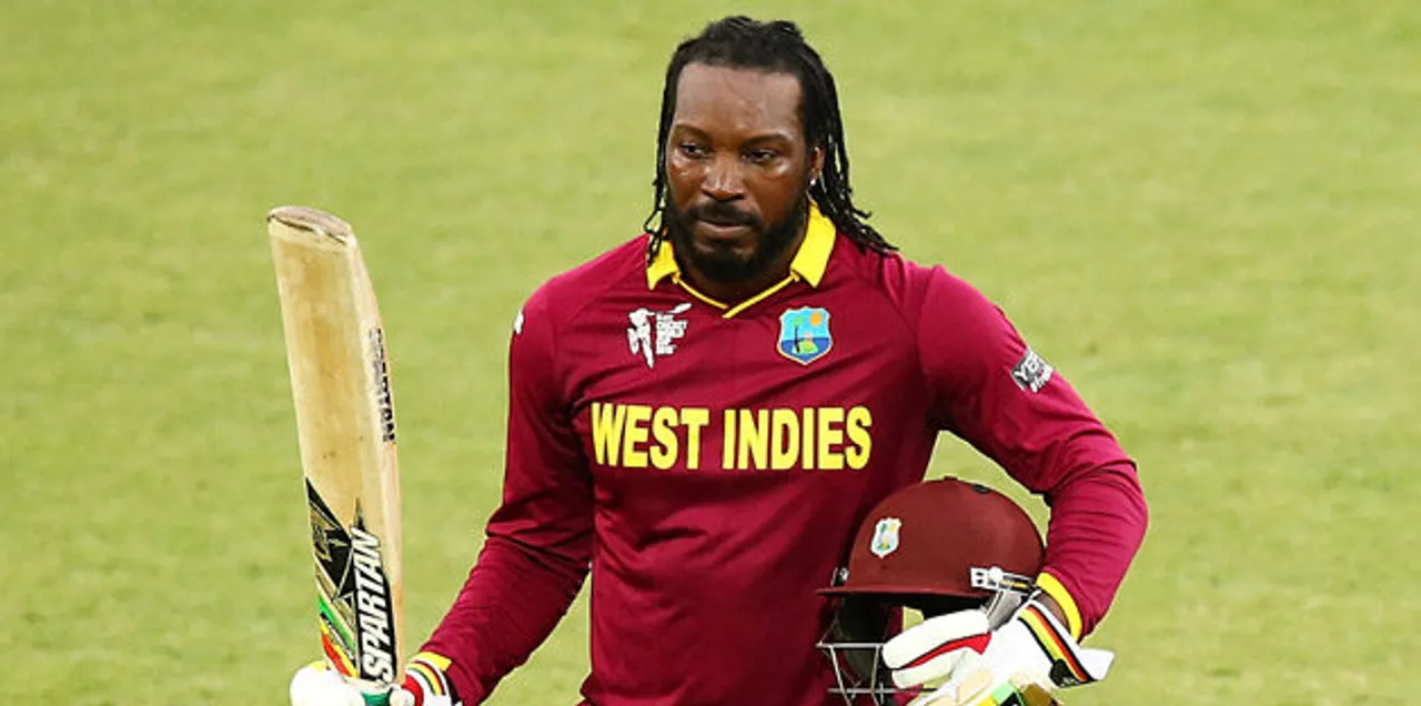 Chris Gayle becomes first batsman to score 14,000 runs in T20 cricket