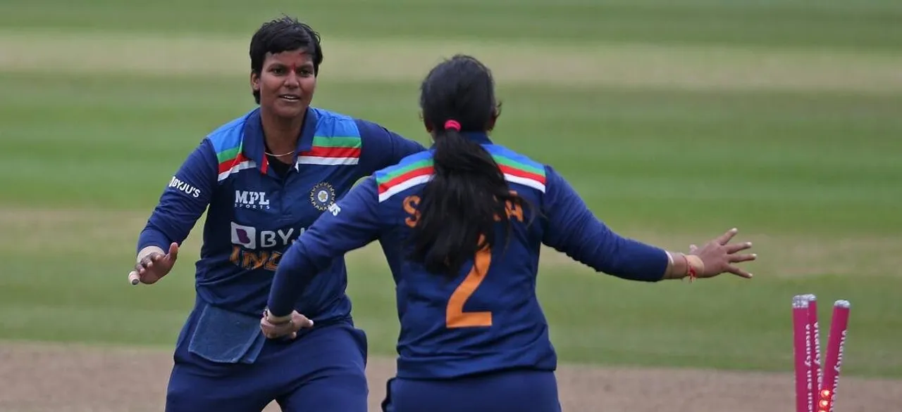 Poonam Yadav and Deepti Sharma helped India Women's team level the series against England in the second T20I
