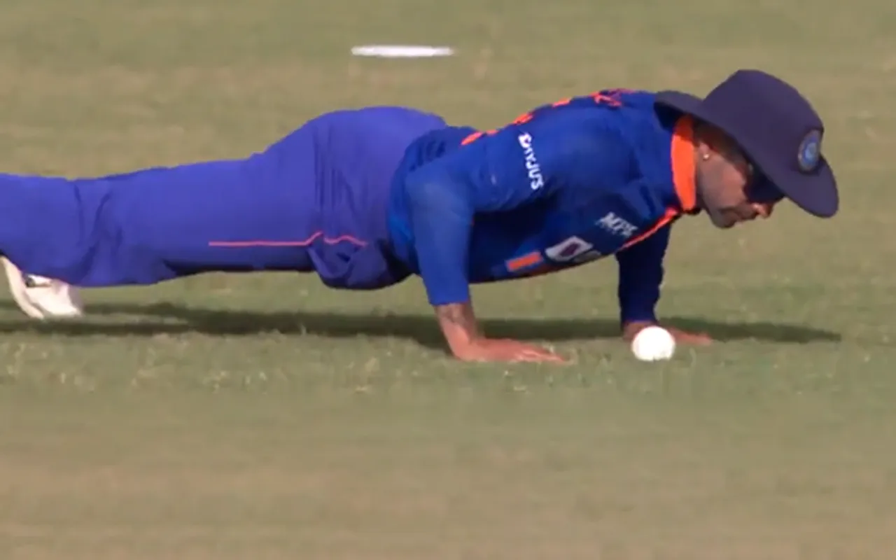 Watch: Shikhar Dhawan Does Pushups While Fielding In The First ODI against West Indies