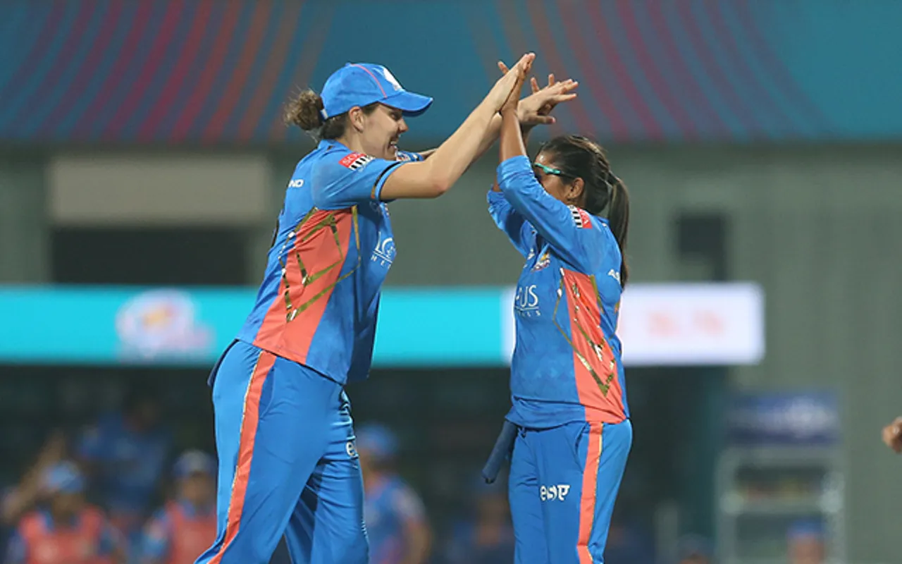 'Moment hai bhai, Moment hai' - Fans react as Mumbai outmuscle Gujarat in tournament opener of Women's T20 League 2023