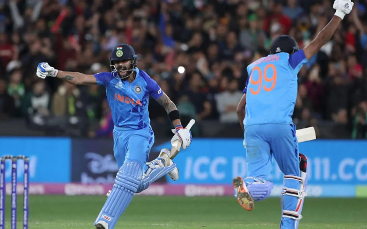 'Bs ek dusre ki tarif krte raho' - Fans react to Ravichandran Ashwin's 'Virat Kohli was possessed' statement while recalling historic India vs Pakistan clash at T20 World Cup