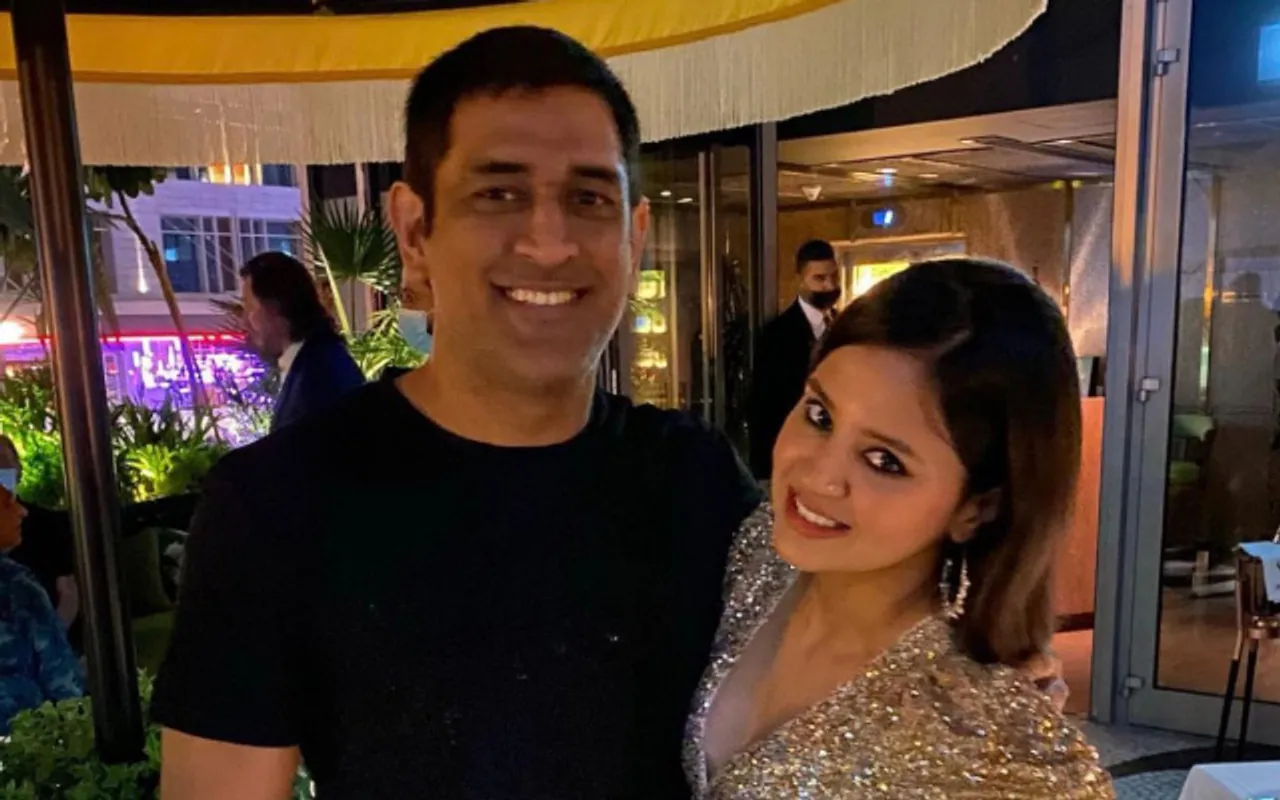 Dhoni and Sakshi