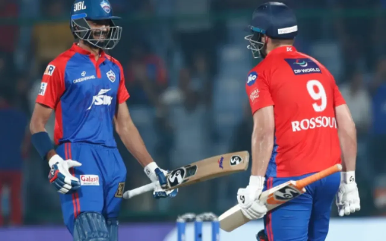 'Han bhai kaisi lagi, aa gya swaad' - Fans troll RCB as they lose to Delhi Capitals by a big margin of 7 wickets in IPL 2023