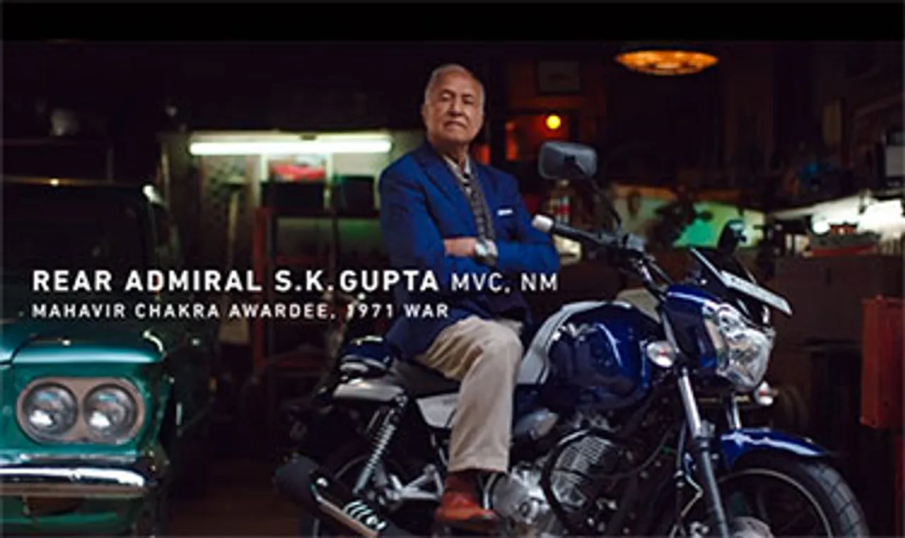 Bajaj V urges Indians to feel patriotic everyday