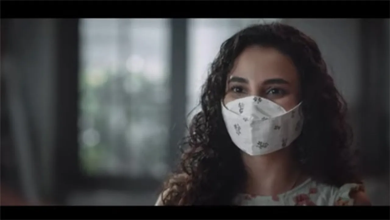 AutumnGrey's campaign for Axis Bank asks consumers to #PauseTheBargain this festive season 