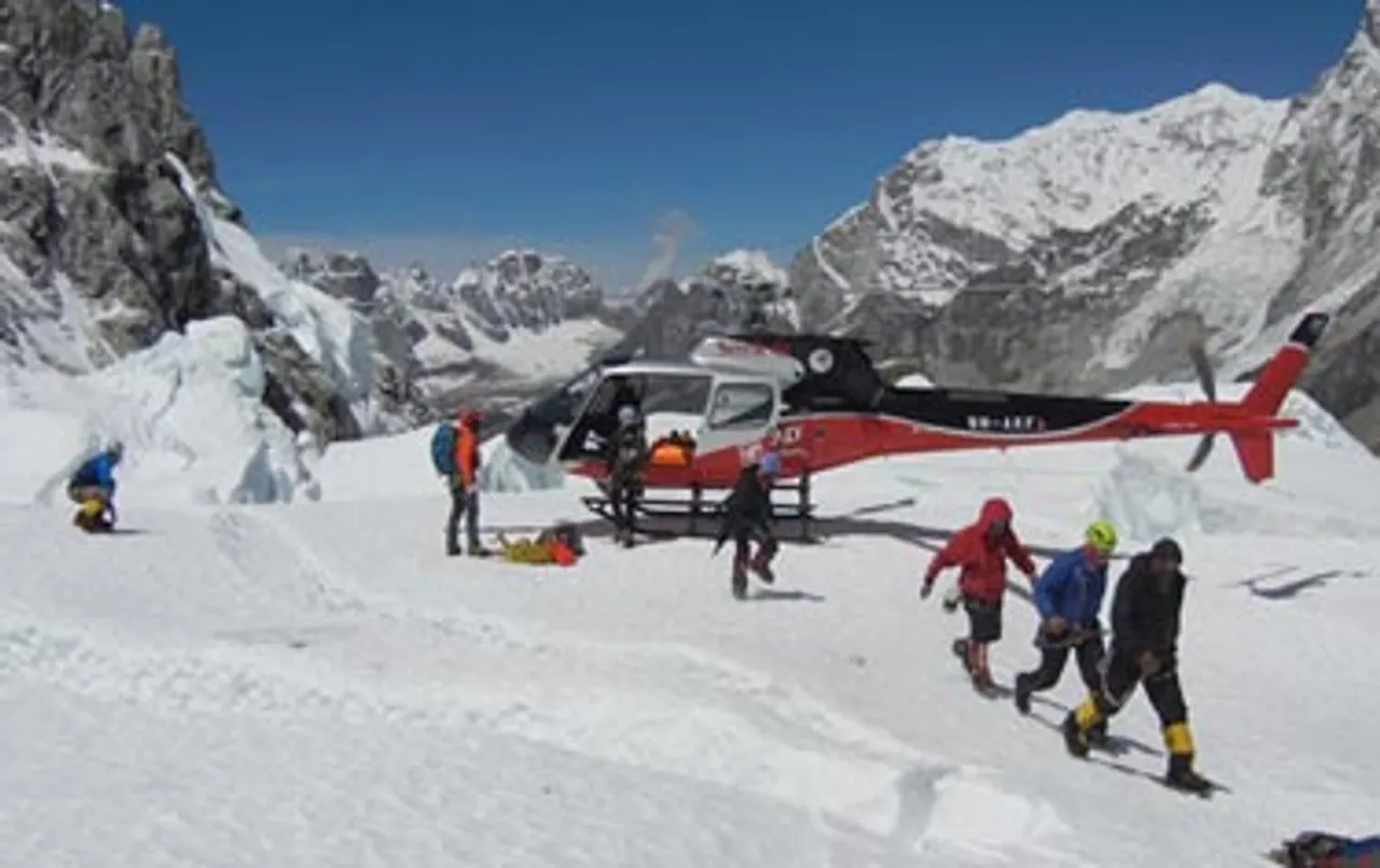 Discovery to telecast 'Everest Avalanche Tragedy'