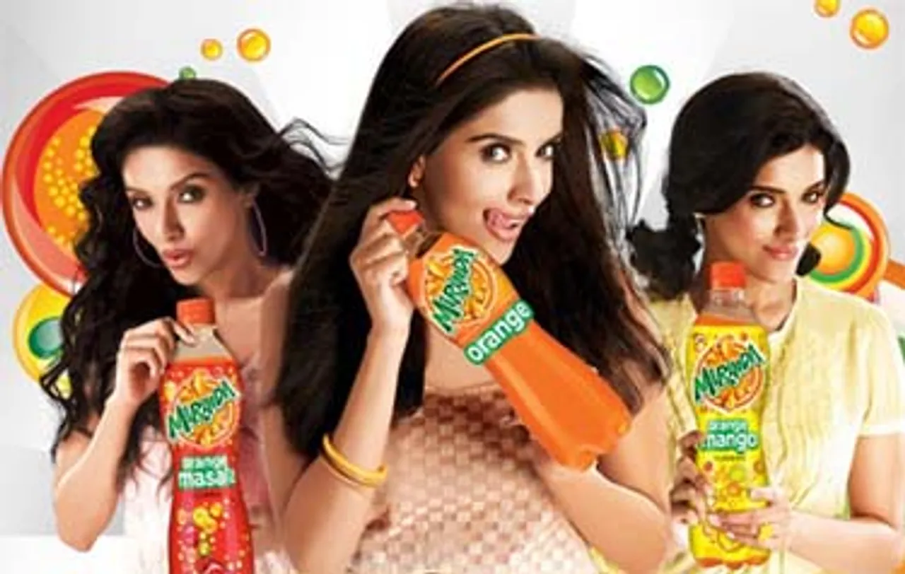 Red Digital creates 'Tweetmob' for Mirinda