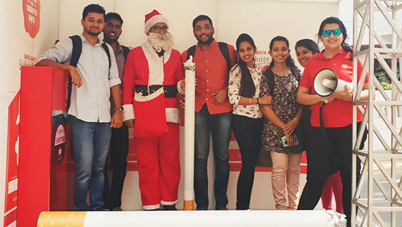 Red FM's Santa urges Bengaluru residents to quit smoking