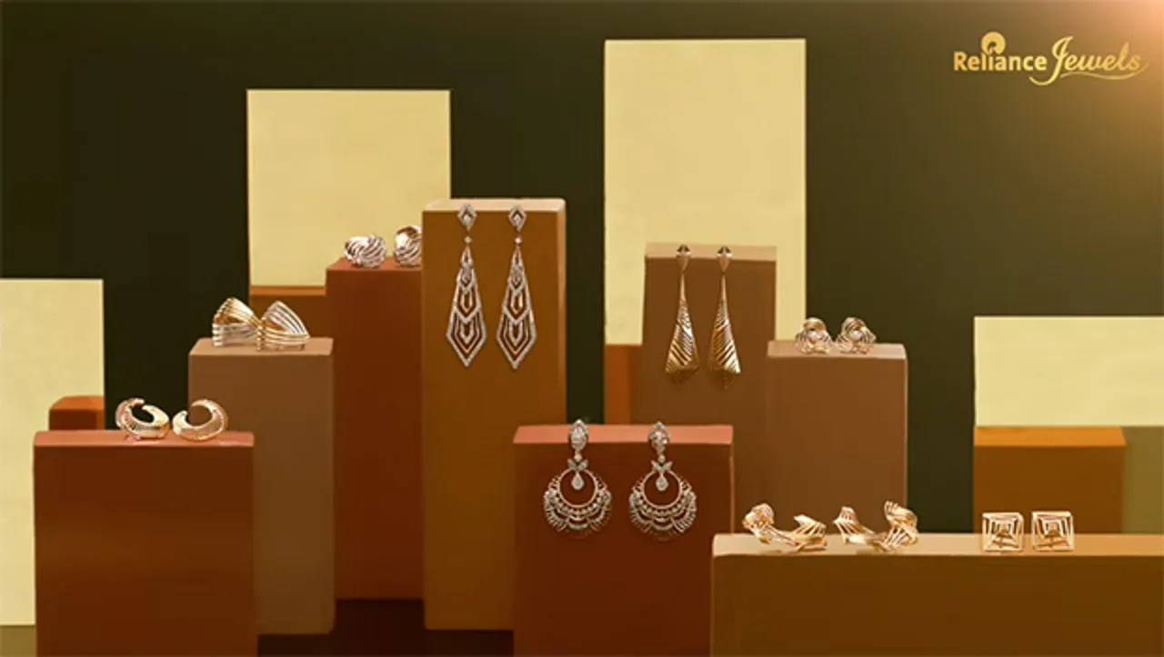 Reliance Jewels launches campaign film for its 15th anniversary special 'Aabhar Collection 2022'