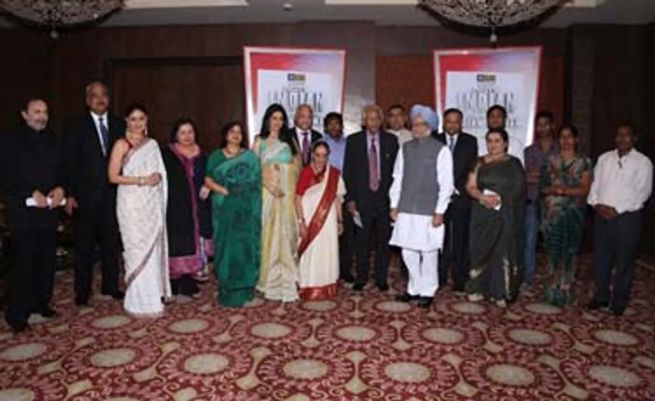NDTV gives away 'Indian of the Year' awards