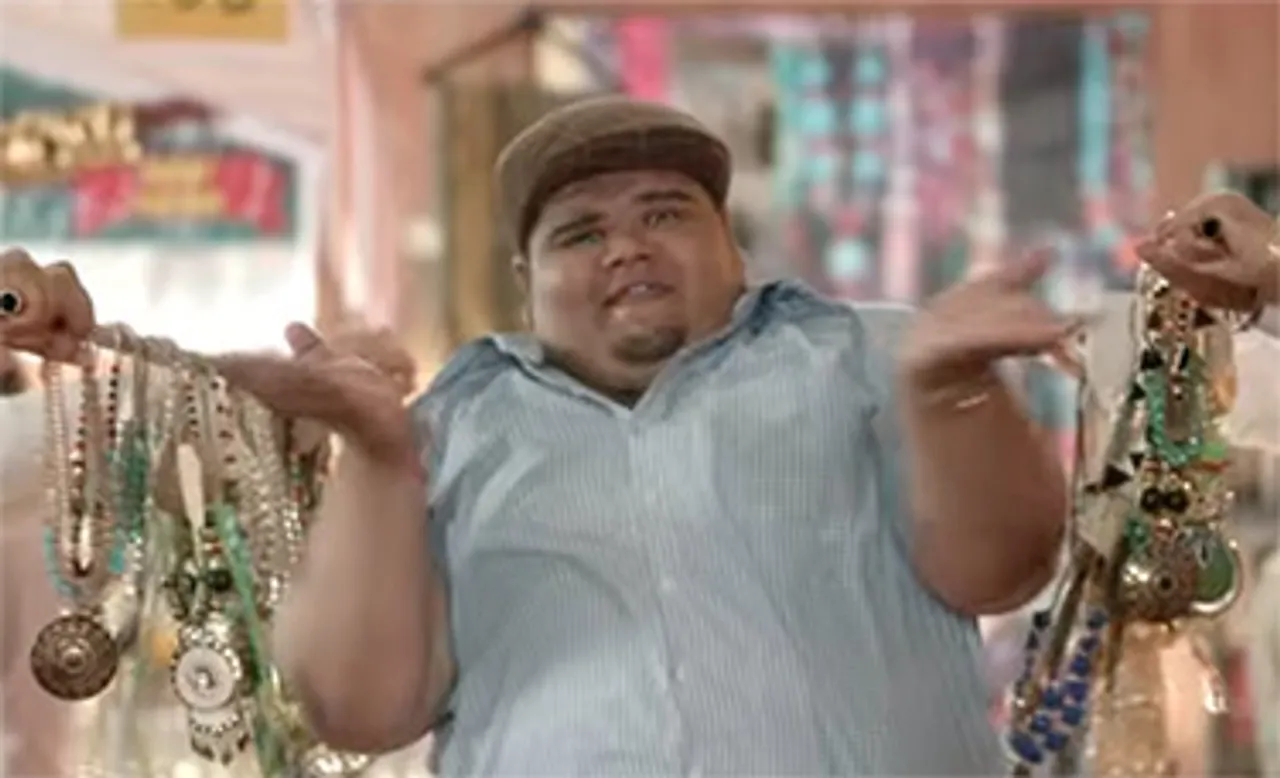 ShopClues breaks out of clutter with its new #MallNahiMarket commercials