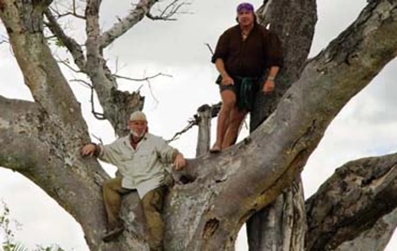 Discovery's 'Dual Survival' shows how to brave the hostile wilderness