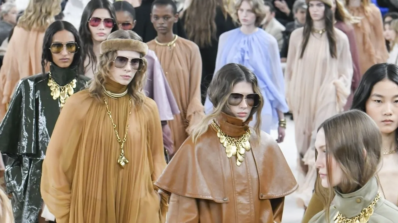 Best Fall/Winter Looks From Paris Fashion Week 2024 as Bold Trends ...