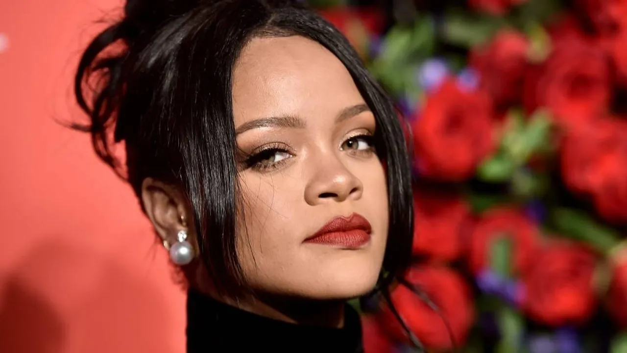 Rihanna Lights Up Billionaire Heir Anant Ambani's Wedding in India with