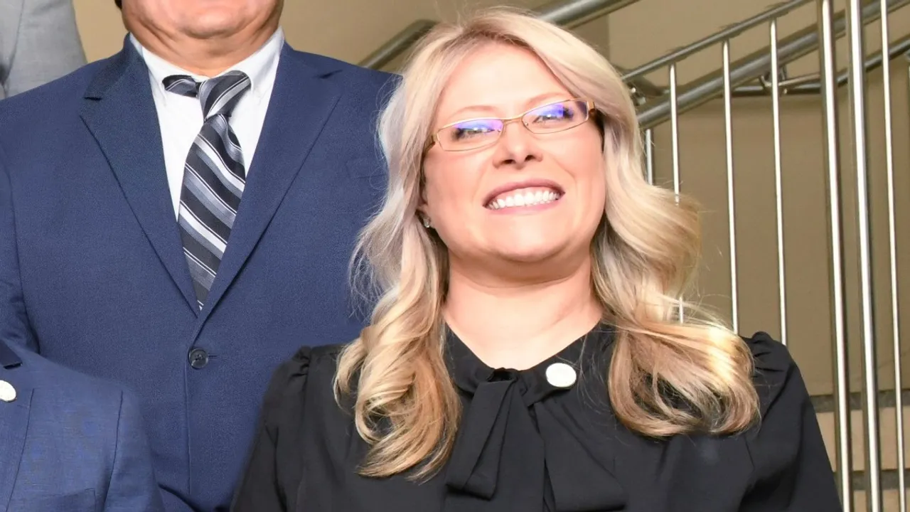 Aurora City Council Toughens Shoplifting Laws Mandatory Jail for Theft