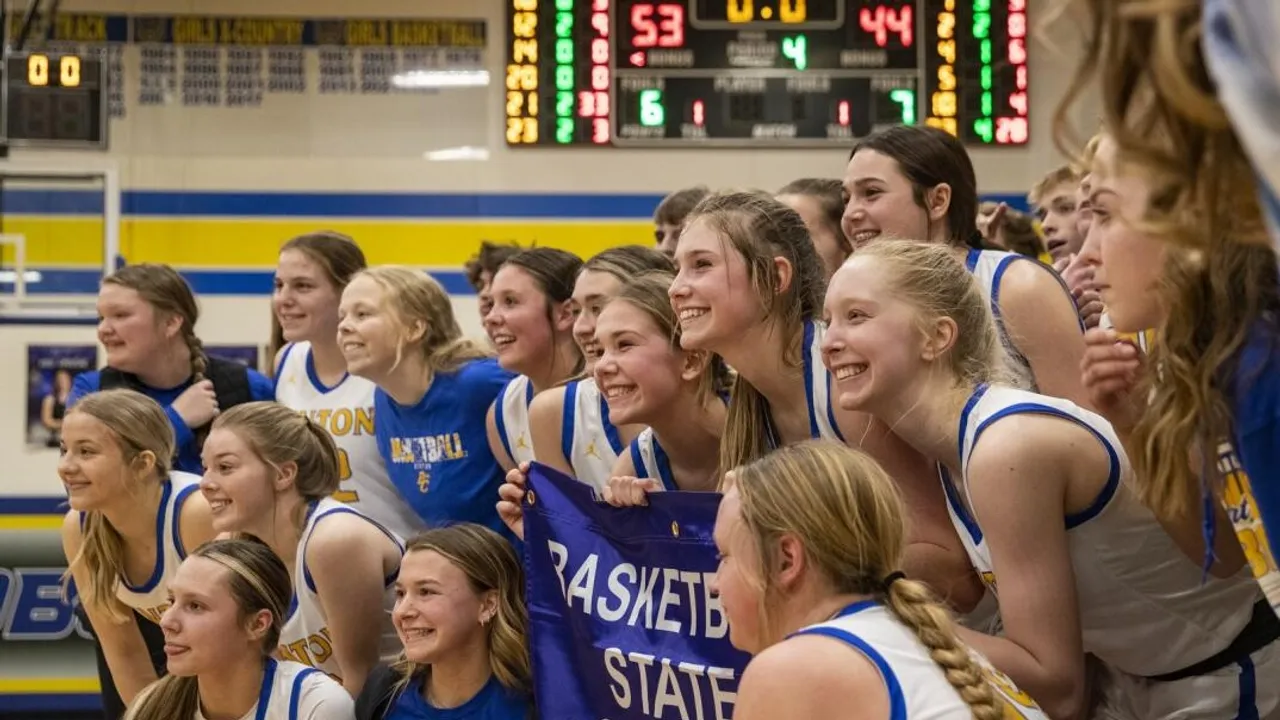 iowa-girls-high-school-basketball-regional-playoffs-heat-up-with
