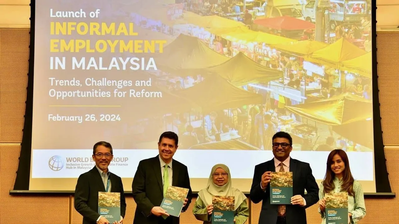 World Bank Urges Malaysia to Mandate Retirement Savings for Digital Platform Workers