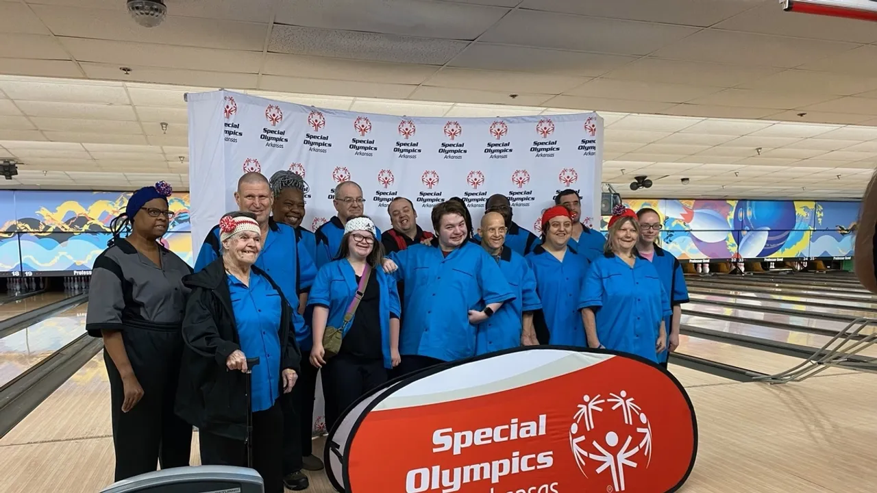 Rocori Special Olympic Bowlers Triumph in Las Vegas National Open