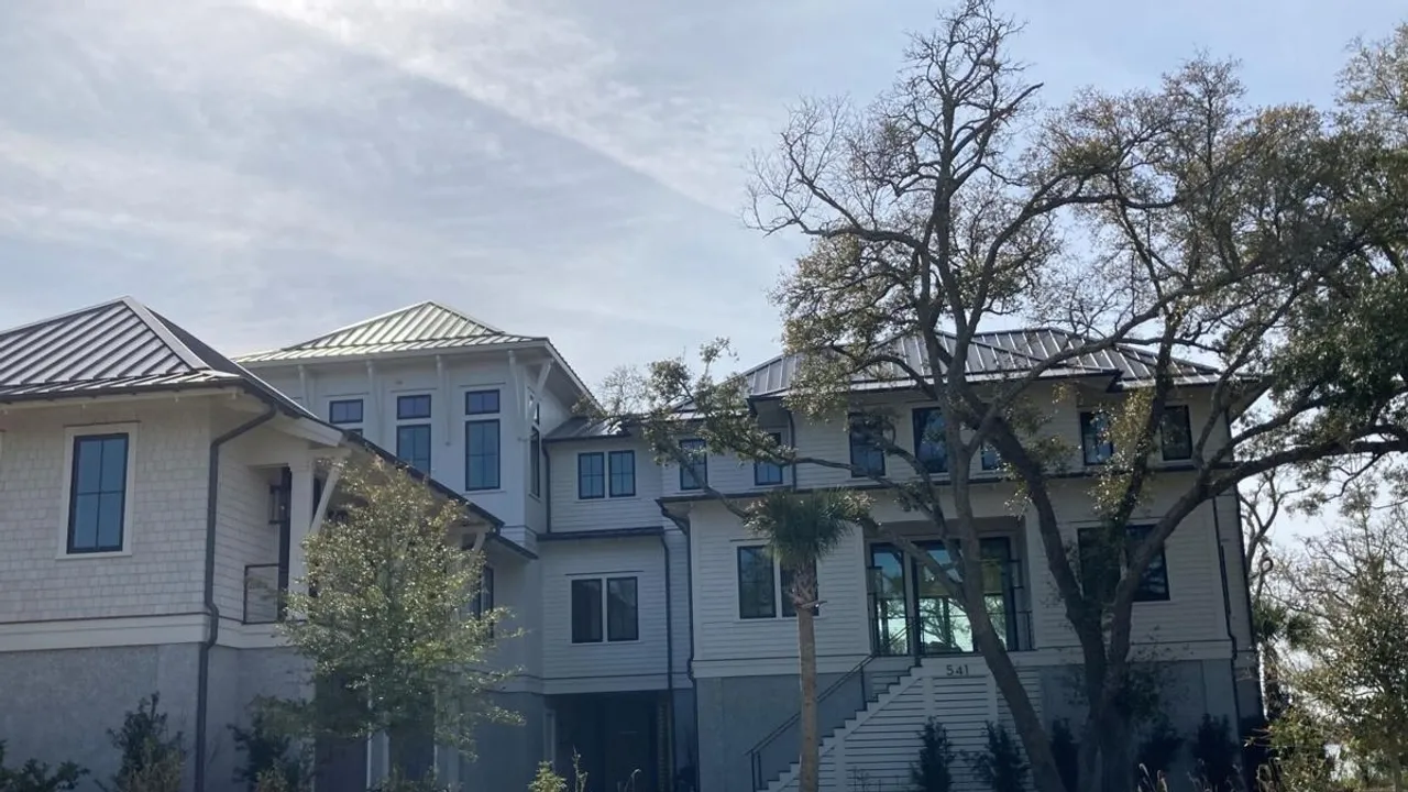 Daniel Island Sets Real Estate Record with 10.5M Home Sale, Surging Market Trends in Charleston