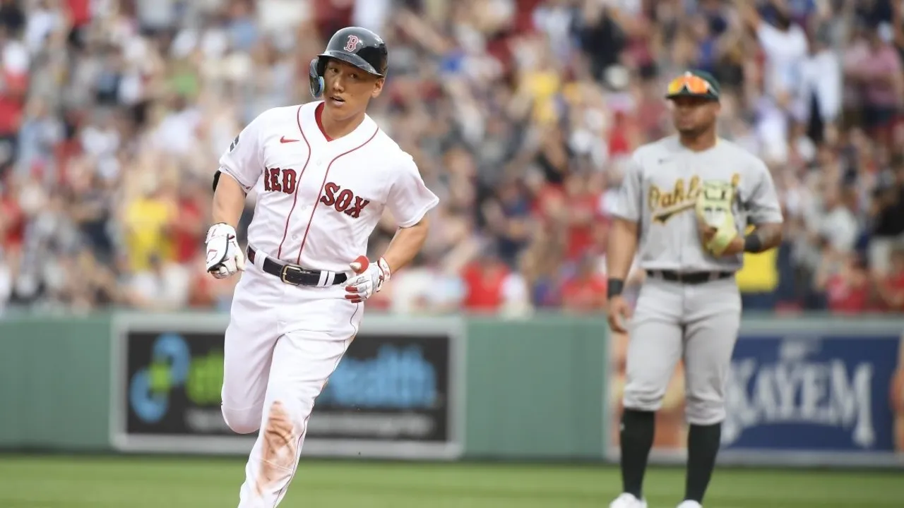 Southpaw Strength A Deep Dive into the Red Sox's LeftHanded Relievers