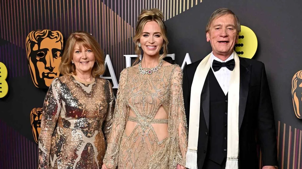 Emily Blunt Celebrates Oscar Nomination with Parents Joanna and Oliver