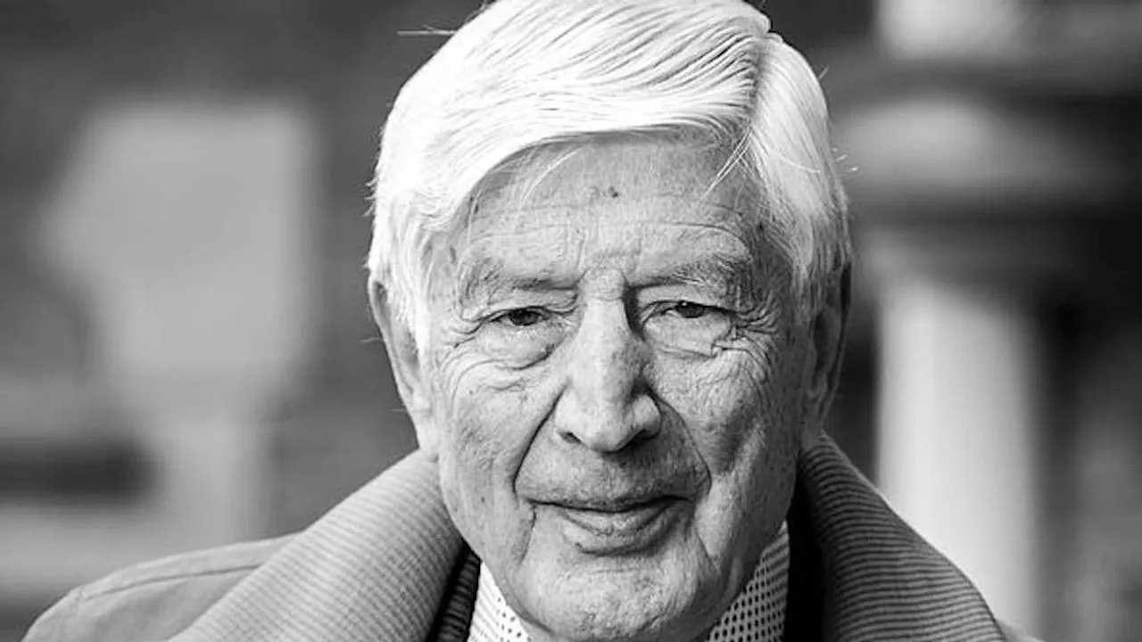 Former Dutch PM Dries van Agt and Wife Choose Euthanasia in Poignant