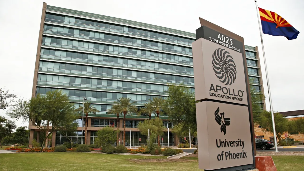 University of Phoenix Surpasses National Benchmarks in Online Student Satisfaction