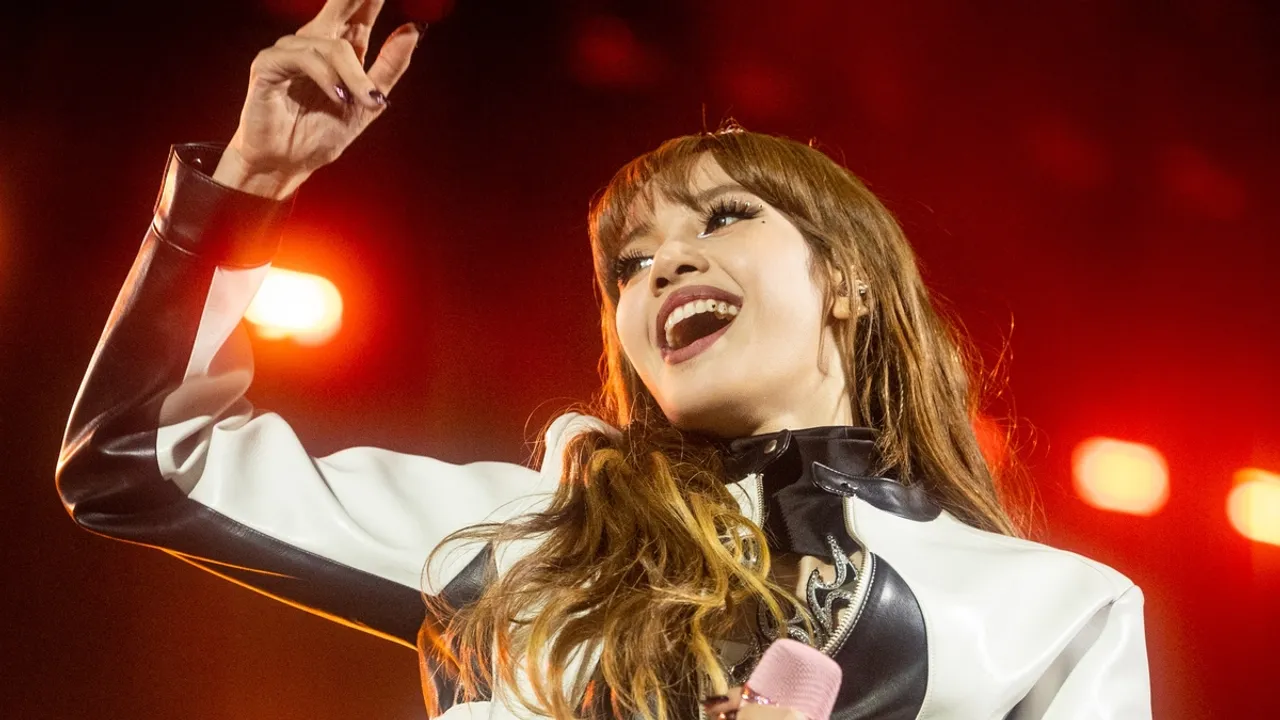 Lalisa 'Lisa' Manoban of BLACKPINK Makes Acting Debut in HBO's 'The ...