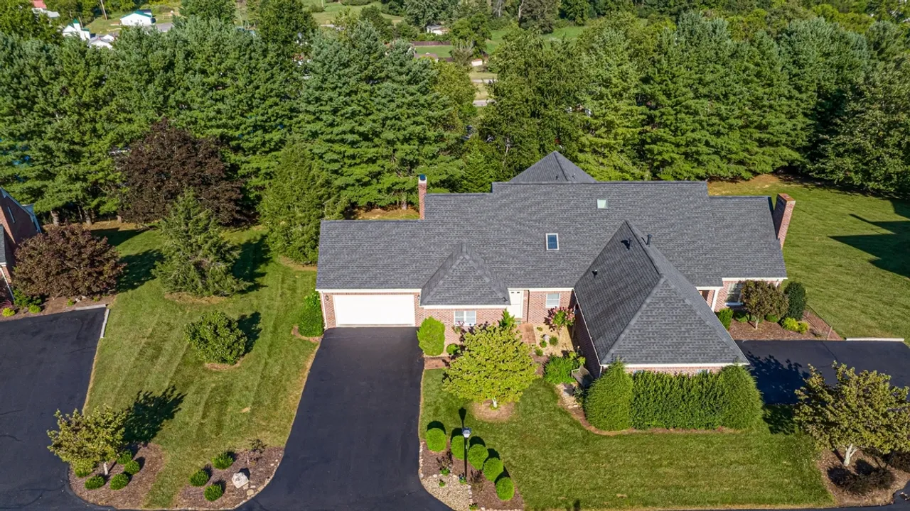 Luxury Living Redefined 3600 Sq Ft Condo in Litchfield, Abingdon