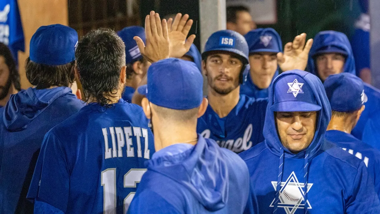 Assaf Lowengart Israel's First Pro Baseball Player Signs with New York