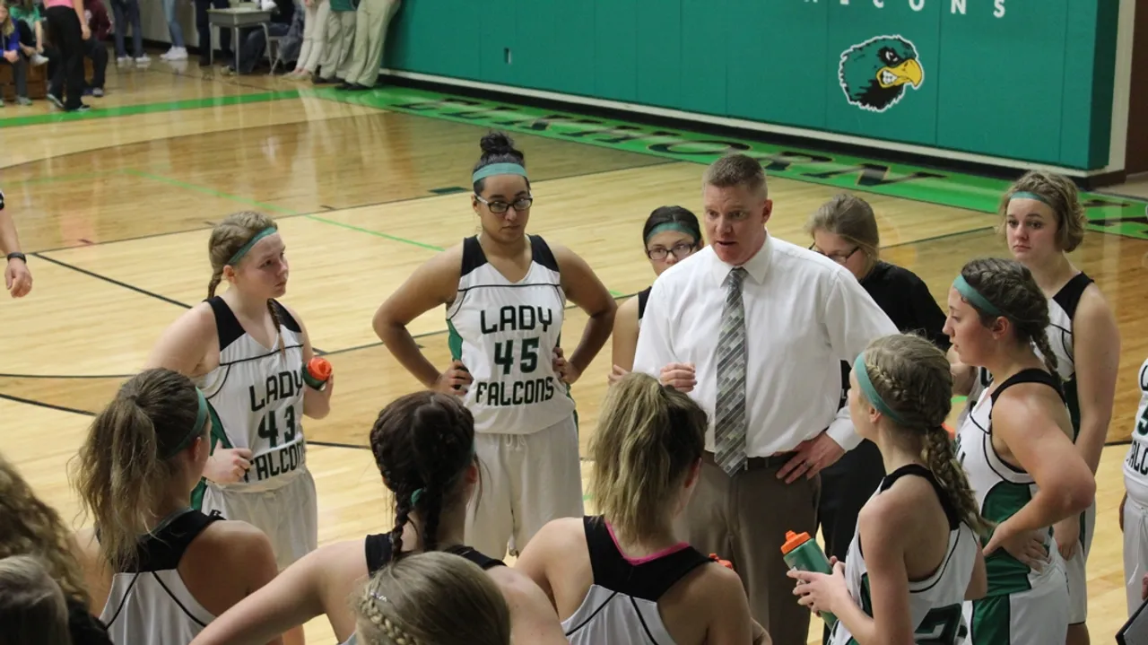 Niobrara/Verdigre Triumphs Over Bayard, Secures Spot in Class C2 State