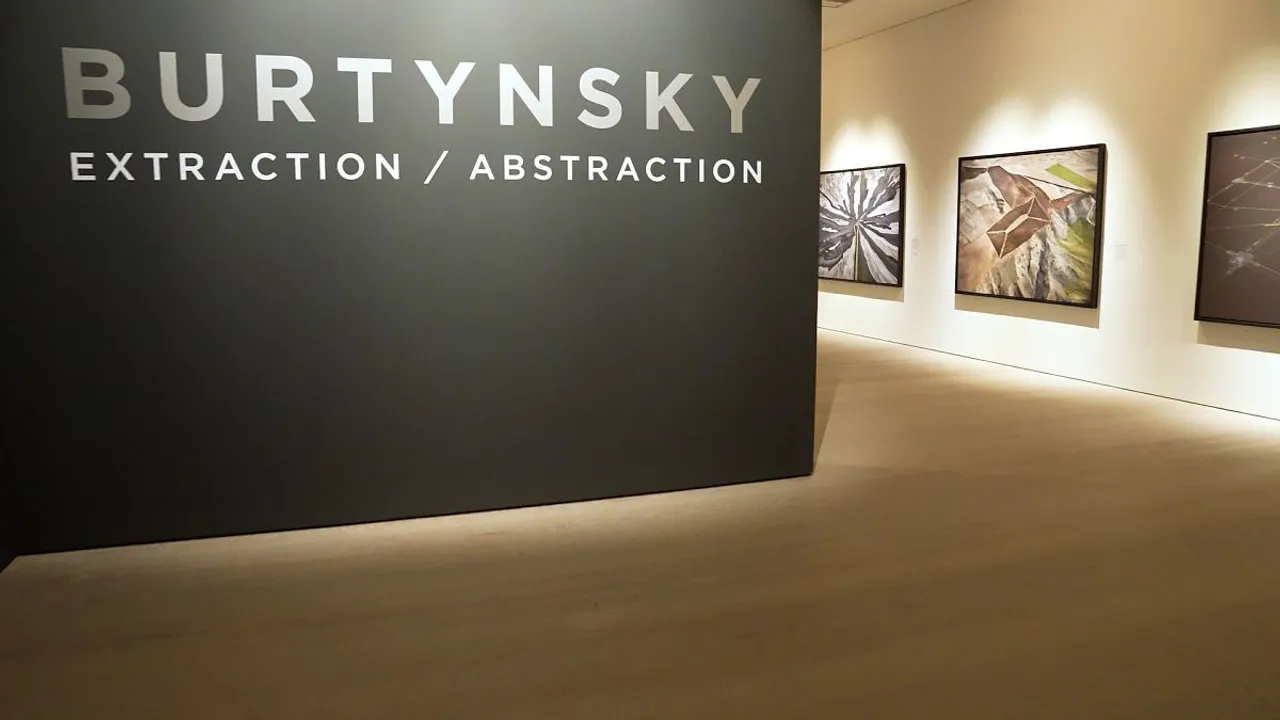 Edward Burtynsky: Unveiling the Impact of Industrialization Through Lens at London's Saatchi Gallery