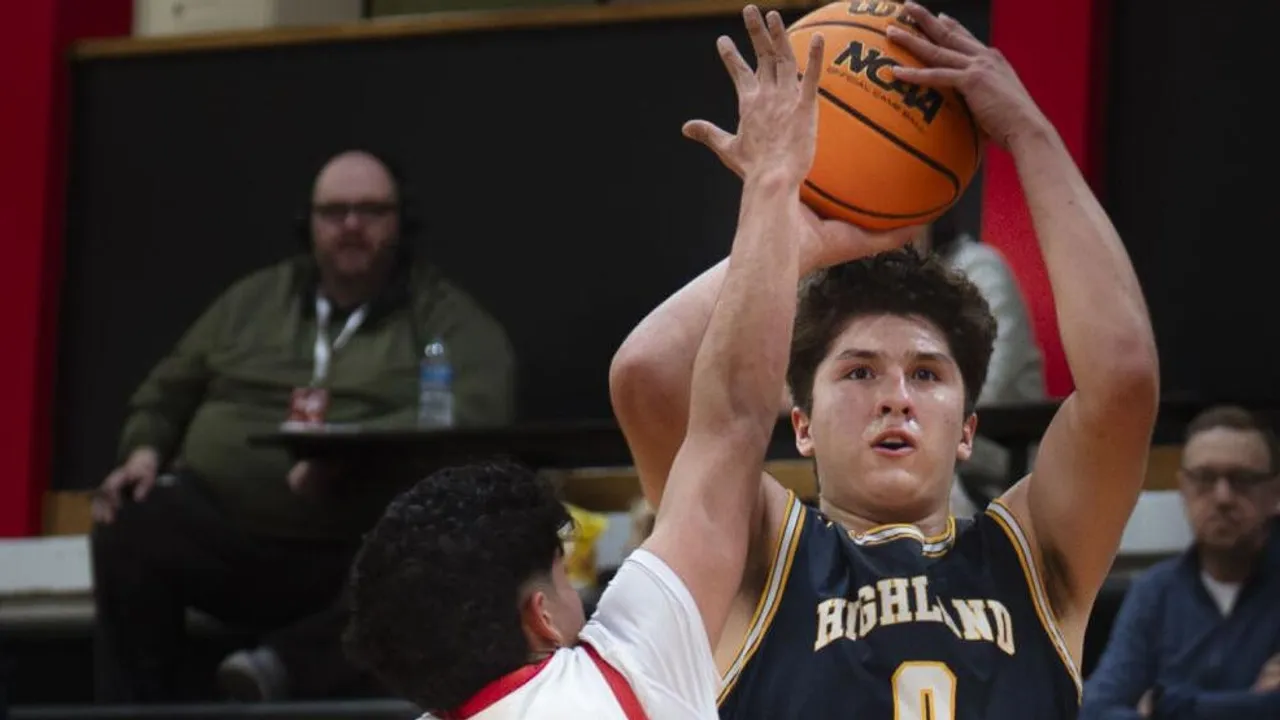 Highland's Jesus Licon Breaks State Record for 3Pointers, Surpassing