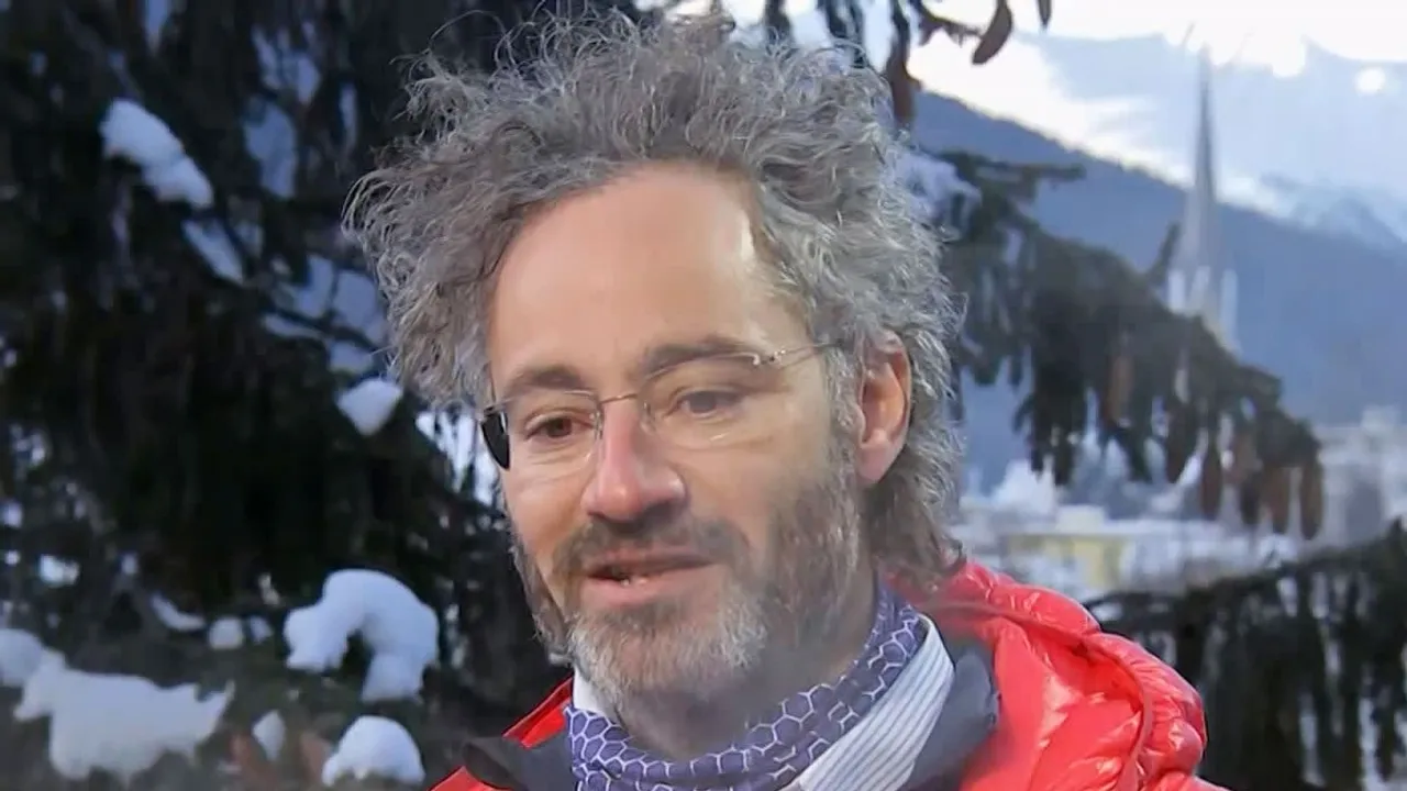 Palantir CEO Alex Karp Blasts Short Sellers Amid U.S. Army Contract Win