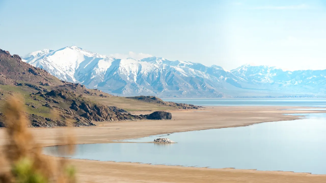 Engineering Breakthrough Eric's Machine Learning Models Illuminate Great Salt Lake's Water Dynamics