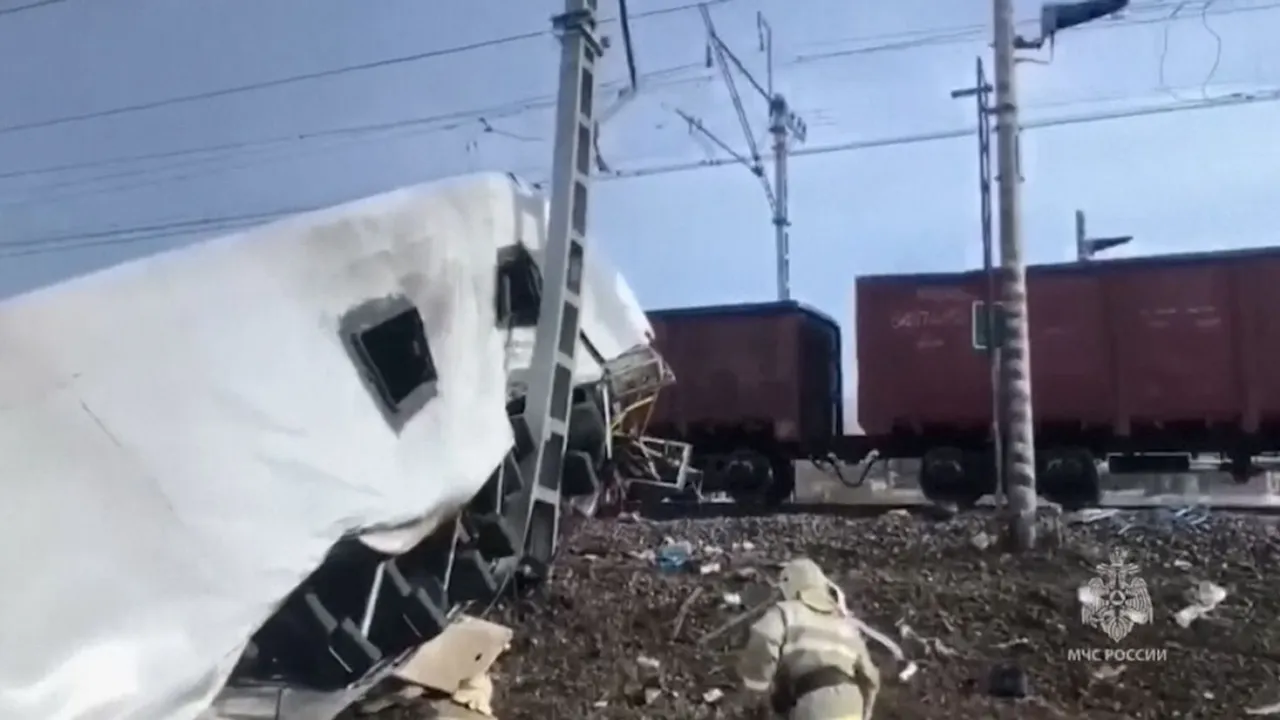 Fatal Collision in Yaroslavl: Train Hits Bus, Eight Dead